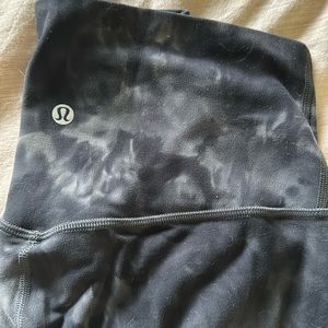 Lululemon tights